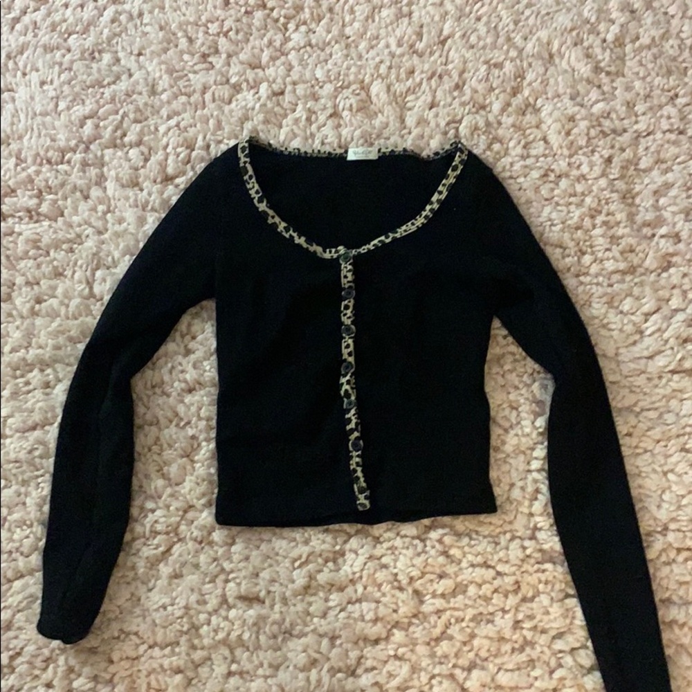 BRANDY MELVILLE TOP